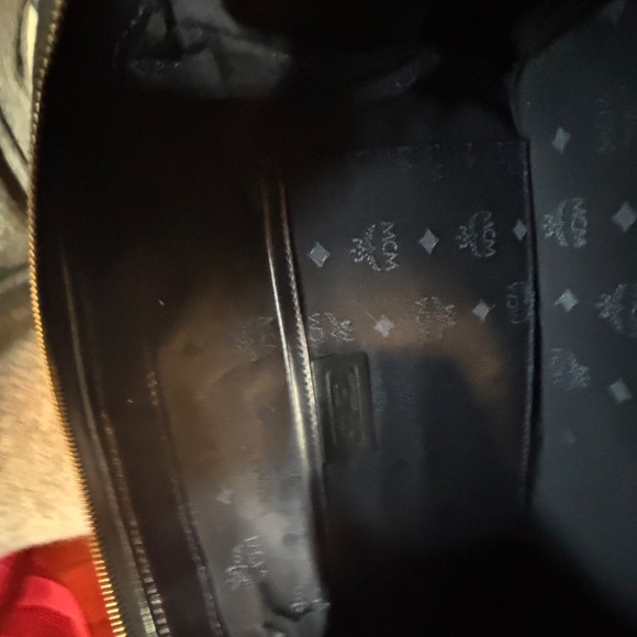 Certified Authentic MCM medium Boston bag- unused - Picture 3 of 6